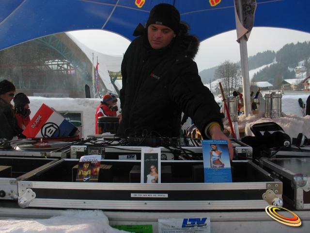 kummoba2005035